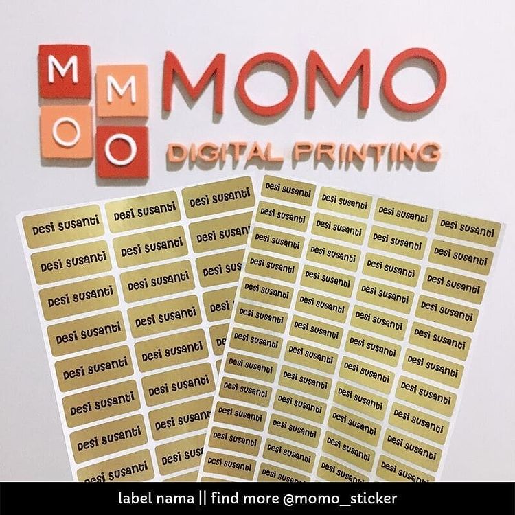 sticker label buku custom momo_sticker